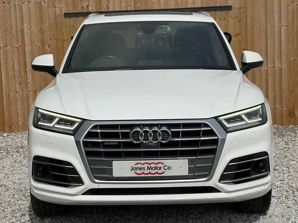 Used Audi Q5 S-Line 252 HP (185 kW) 2018 Black SUV