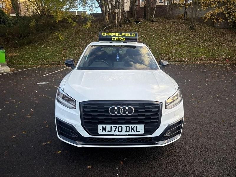 Used Audi Q2 Black Edition 116 HP (85 kW) 2020 White SUV