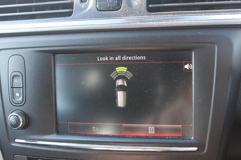 Used Renault Kadjar Dynamique 2018 Red SUV