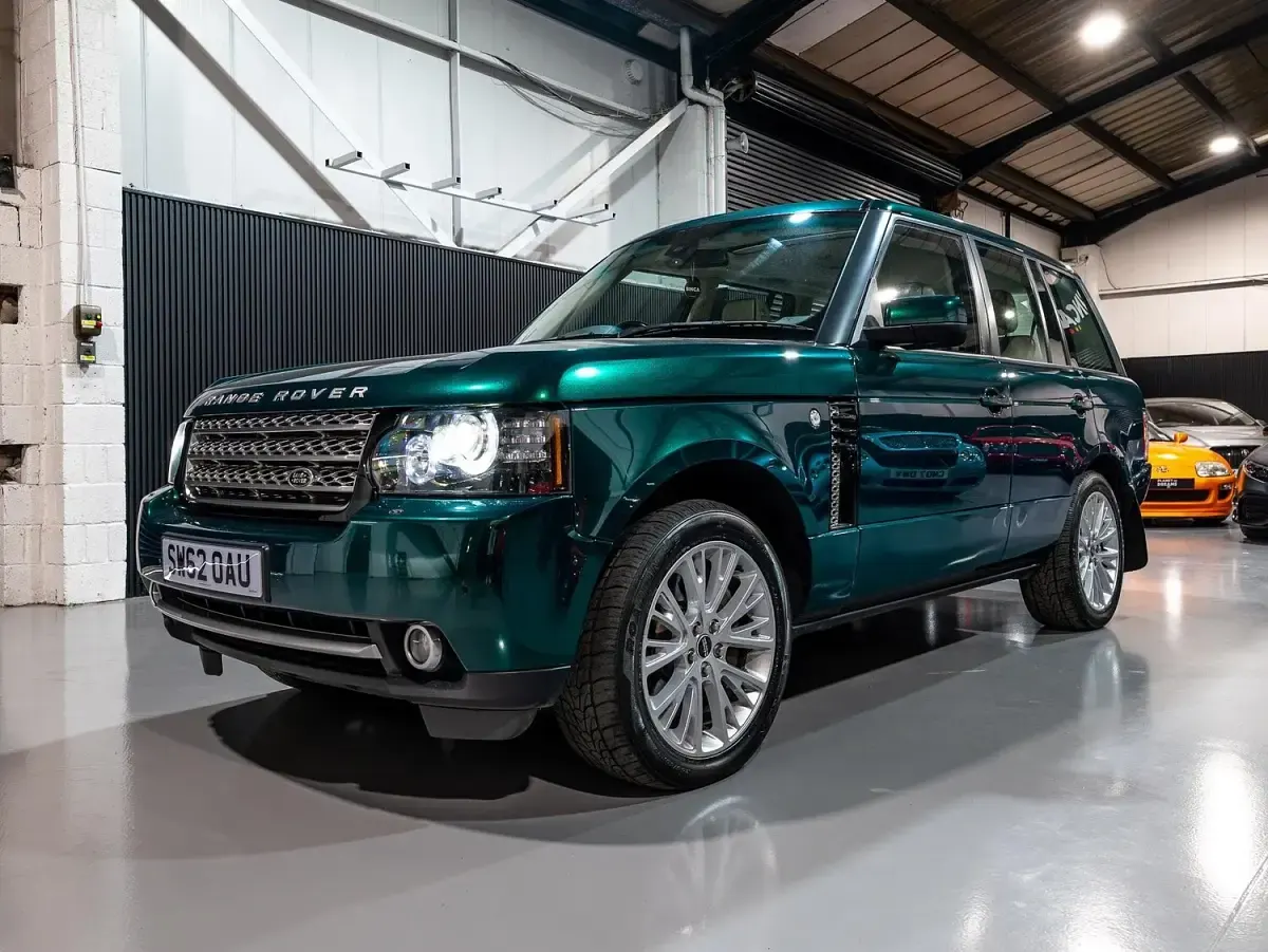 Used Land Rover Range Rover 313 HP (230 kW) 2012 Black SUV