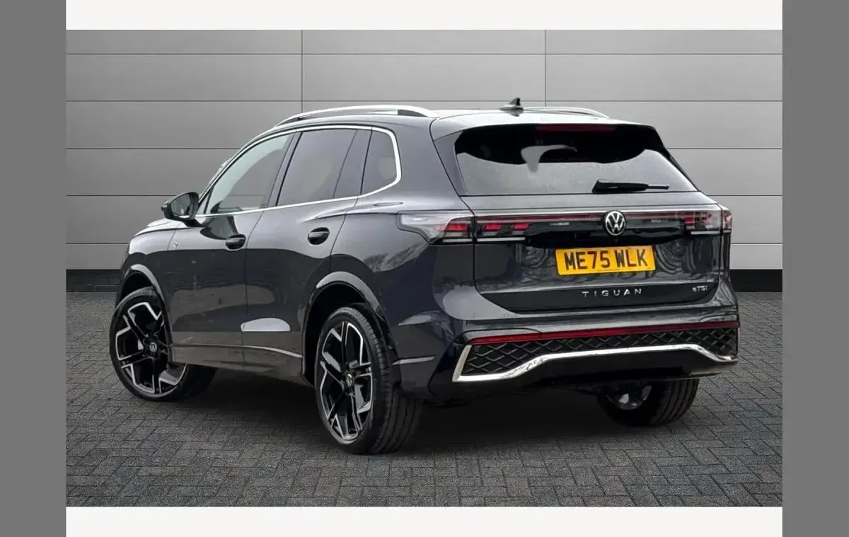 New VW Tiguan R-line 150 HP (110 kW) 2025 Grey SUV