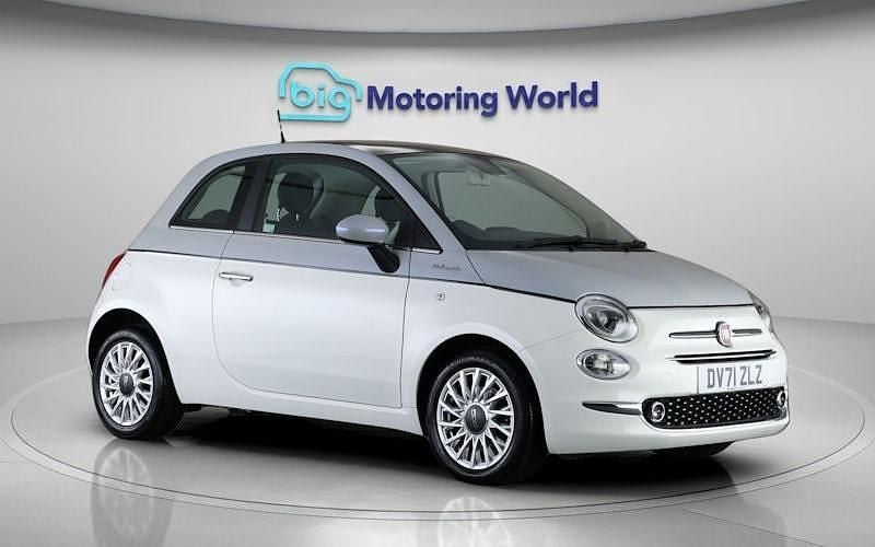 Used Fiat 500 Dolcevita 69 HP (50 kW) 2022 White/grey Hatchback