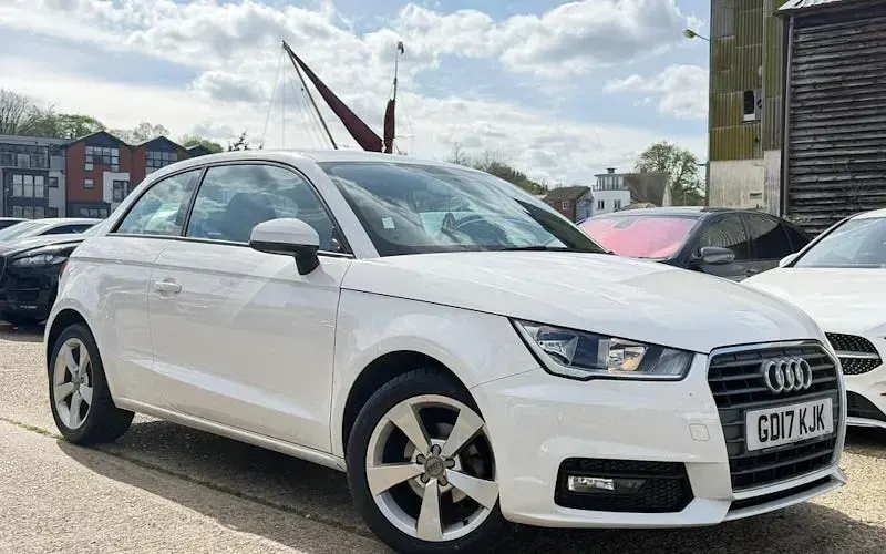 Usado Audi A1 Sportback Sport 95 HP (69 kW) 2017 Citadino