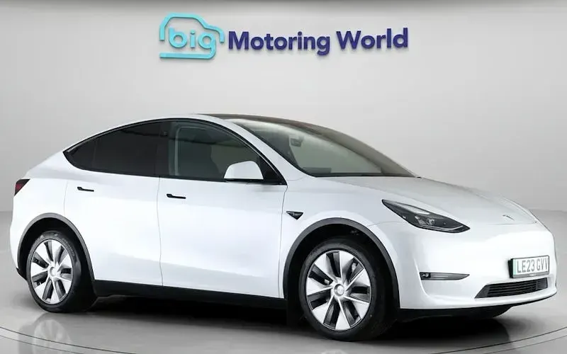 Used Tesla Model Y Long Range AWD 378 kW (514 HP) 2023 SUV