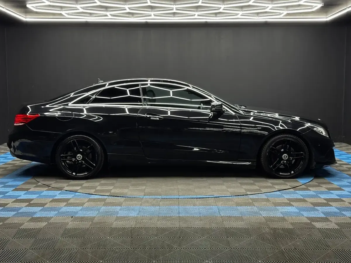 Used Mercedes E250 AMG 2013 Black Coupe
