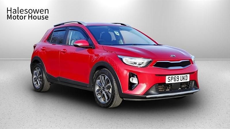 Used Kia Stonic 118 HP (86 kW) 2019 Red SUV