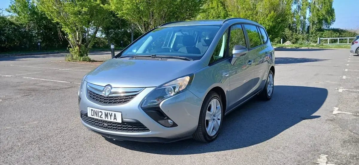 Used Vauxhall Zafira 170 HP (125 kW) 2012 Silver MPV
