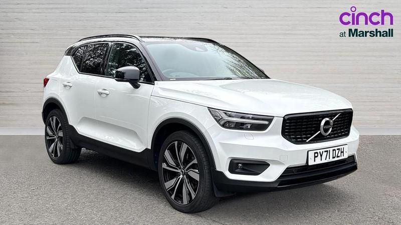 Used Volvo XC40 R-Design Pro 262 HP (192 kW) 2021 White SUV