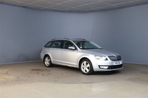 Silver Used 2016 Skoda Octavia SE Estate | £6,490 (A bit pricey) - Image 1/1