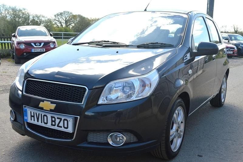 Used Chevrolet Aveo LT 2010 Black Hatchback