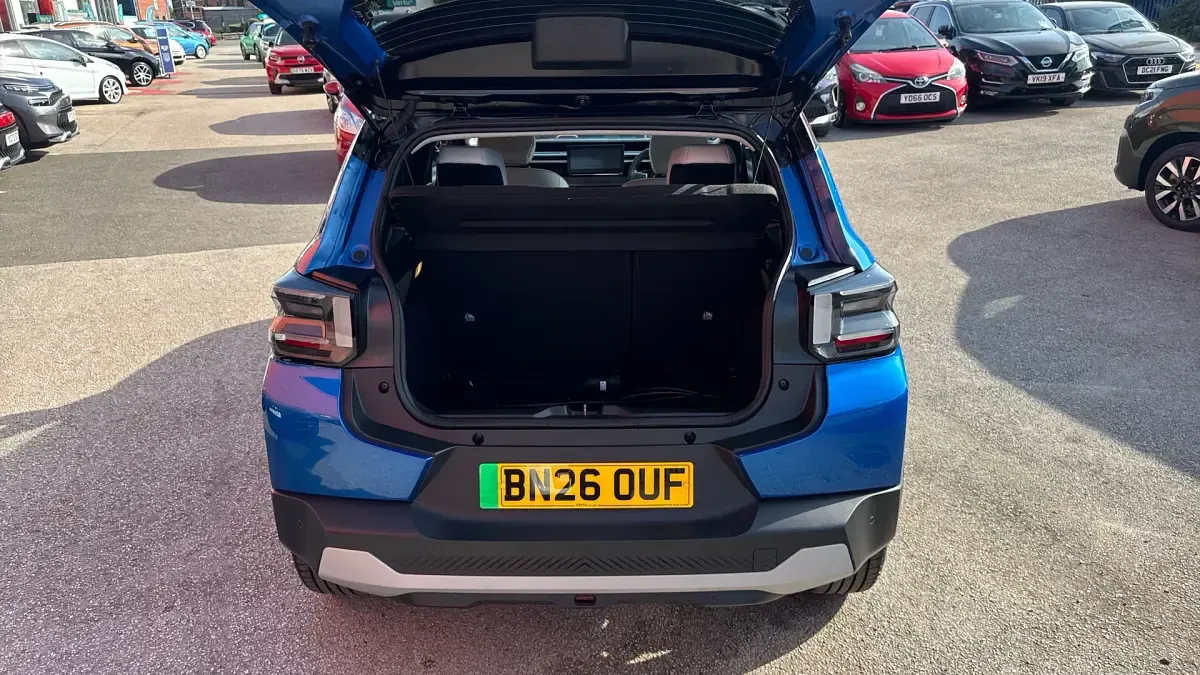 Used Citroën e-C3 83 kW (113 HP) 2026 Blue Hatchback