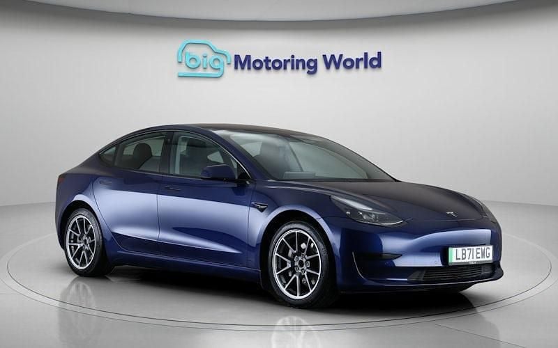 Used Tesla Model 3 Standard Range 208 kW (283 HP) 2021 Blue Sedan