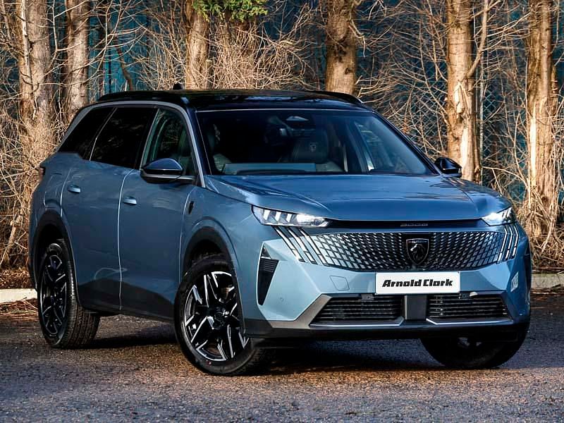 New Peugeot 5008 GTi 145 HP (106 kW) 2025 Metallic  ingaro blue SUV