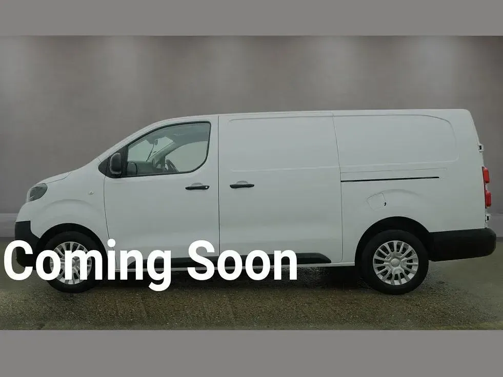Used Toyota Proace 145 HP (106 kW) 2024 White MPV