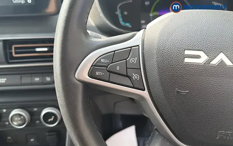 Used Dacia Jogger Extreme 141 HP (103 kW) 2023 Grey MPV
