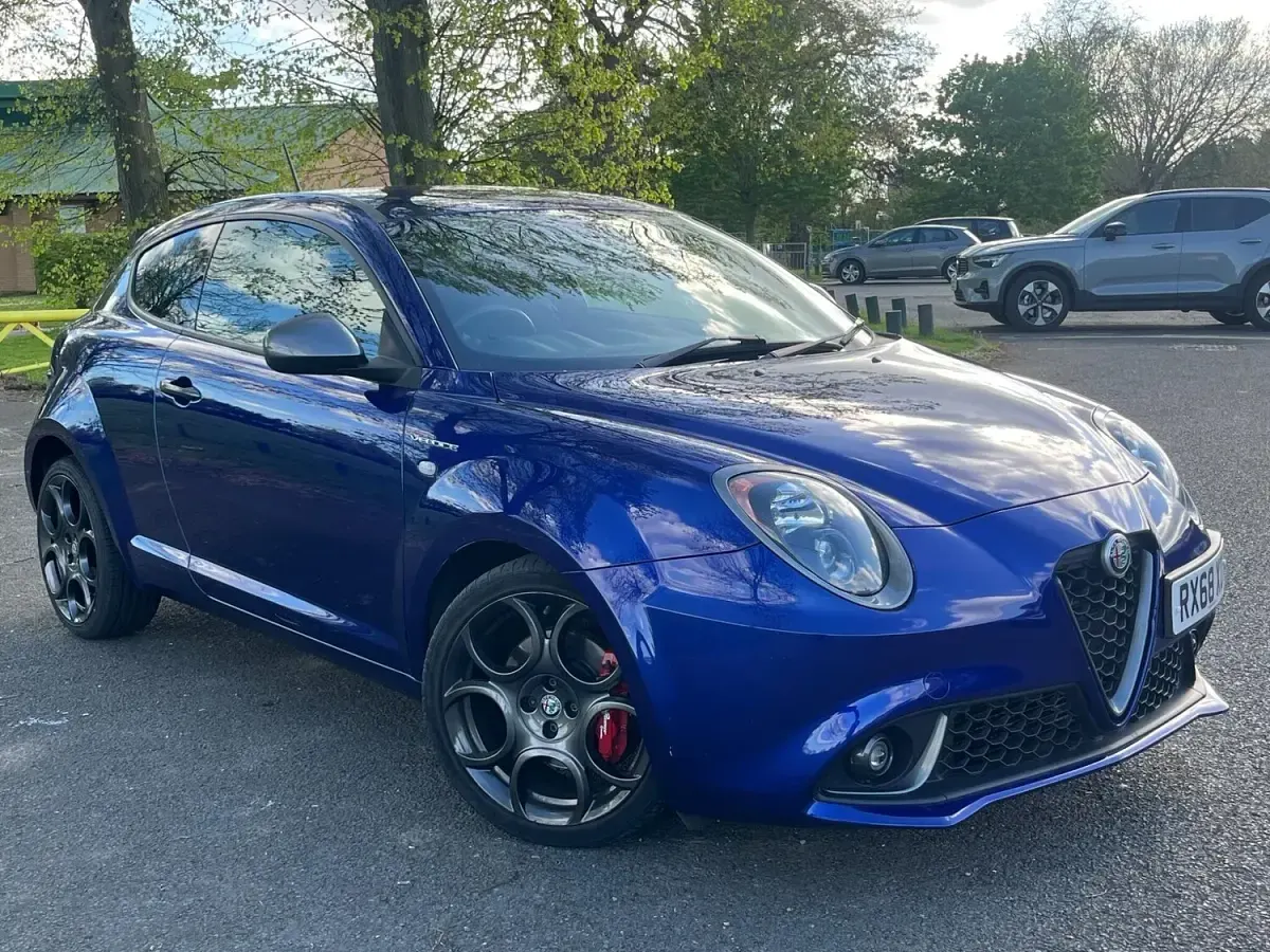 Used Alfa Romeo MiTo Veloce 170 HP (125 kW) 2018 Blue Hatchback