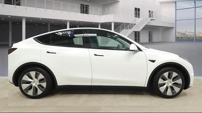 Used Tesla Model Y RWD 250 kW (340 HP) 2023 SUV