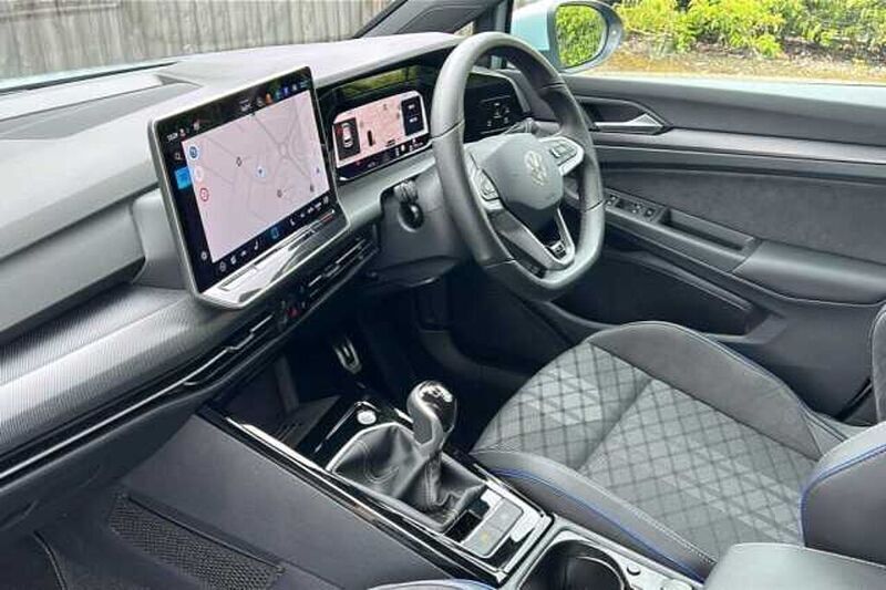 Image 2/4