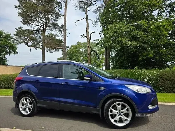 Used Ford Kuga Titanium 140 HP (102 kW) 2014 Blue SUV