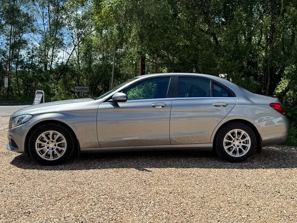Used Mercedes C220 SE 170 HP (125 kW) 2016 Silver Sedan