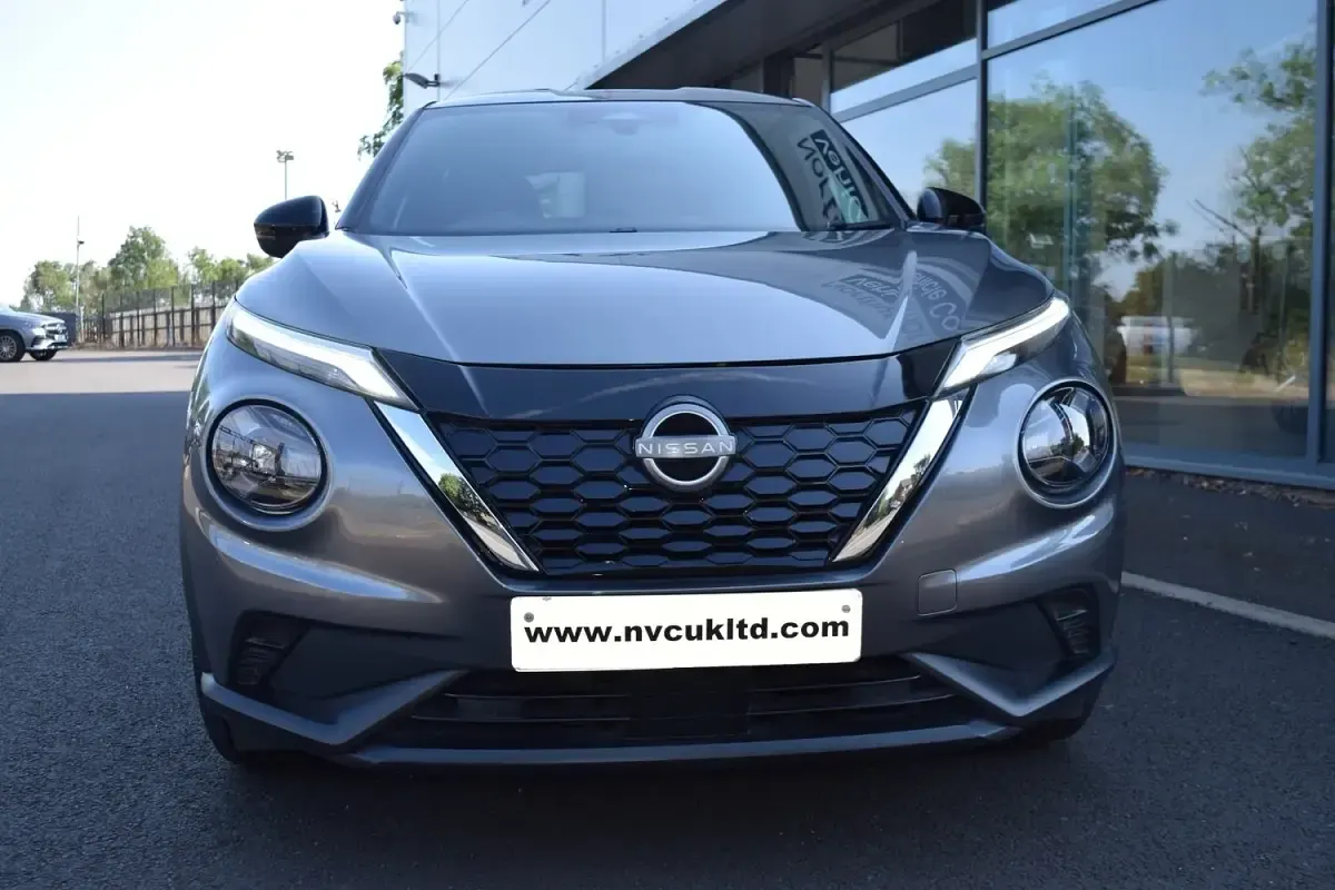 Used Nissan Juke N-Connecta 143 HP (105 kW) 2024 Grey SUV