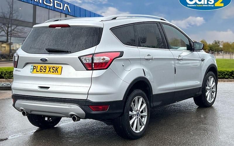 Used Ford Kuga Titanium 120 HP (88 kW) 2018 Silver SUV