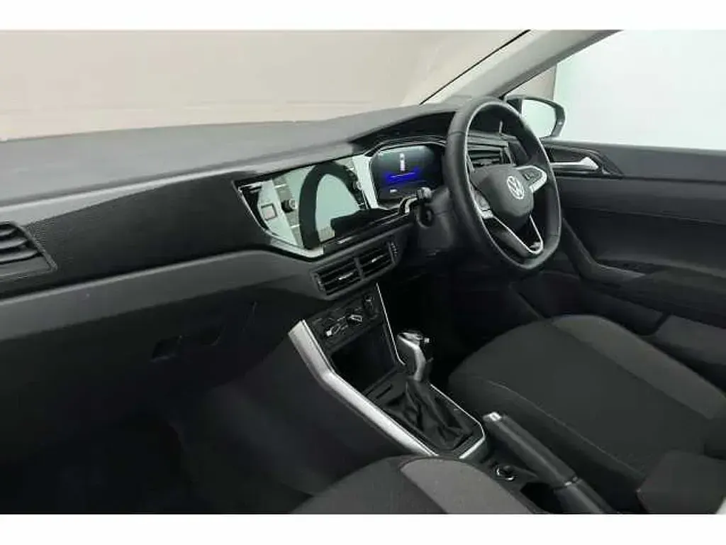 Used VW Polo 95 HP (69 kW) 2025 Hatchback