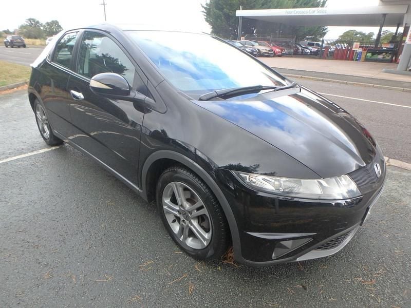 Black Used 2011 Honda Civic SE Hatchback | £3,950 (Fair price) - Image 1/4