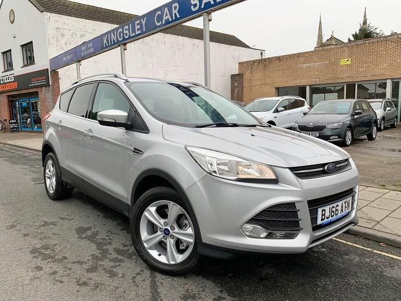 Silver Used 2016 Ford Kuga Zetec SUV | £8,195 (Fair price) - Image 1/4
