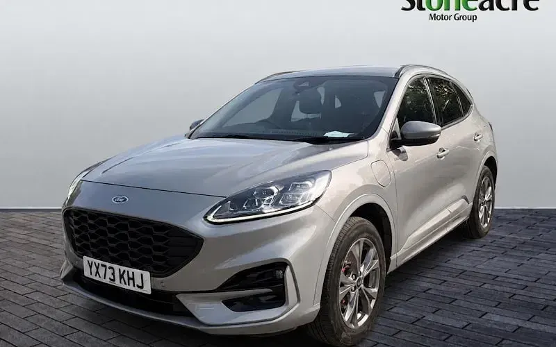 Used Ford Kuga ST-Line 225 HP (165 kW) 2023 Silver SUV