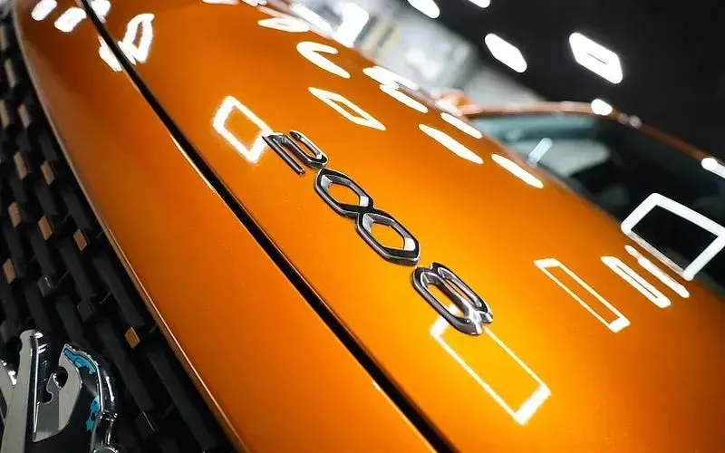 Used Peugeot e-2008 Allure 100 kW (136 HP) 2021 Orange SUV