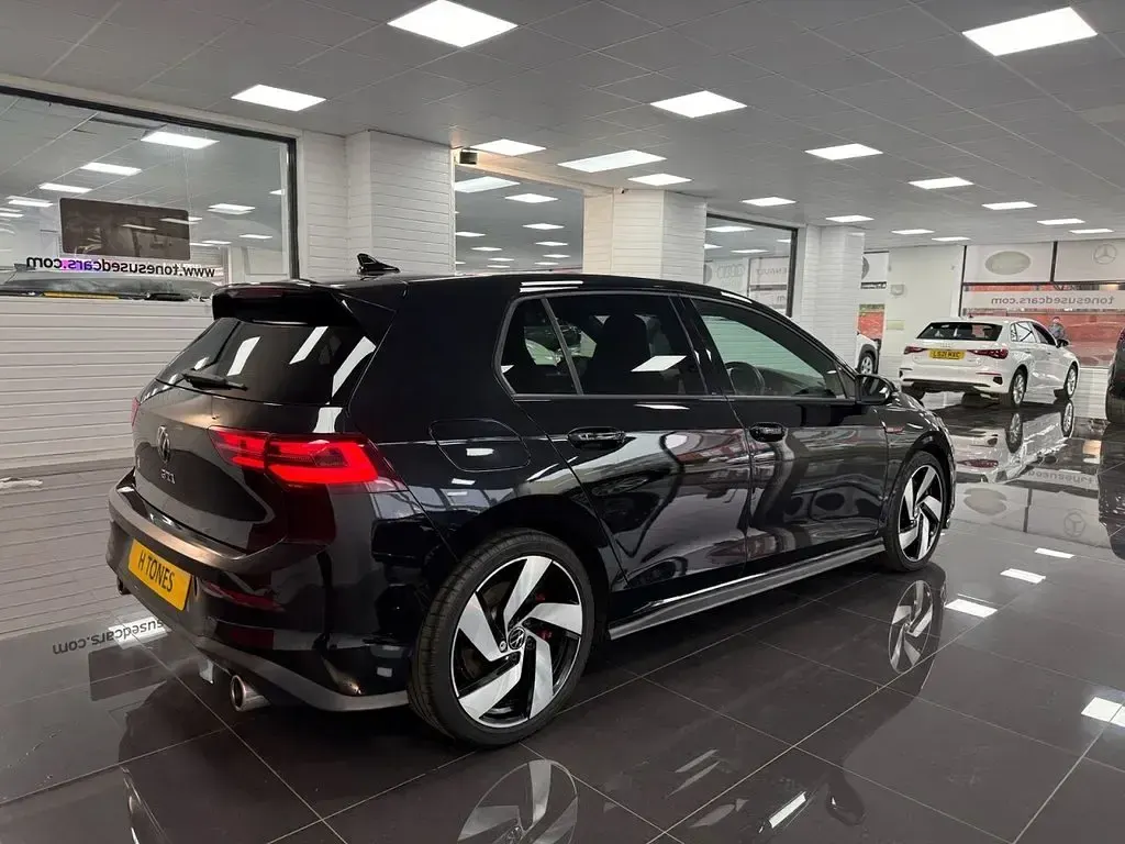 Used VW Golf VII GTI 245 HP (180 kW) 2021 Black Hatchback