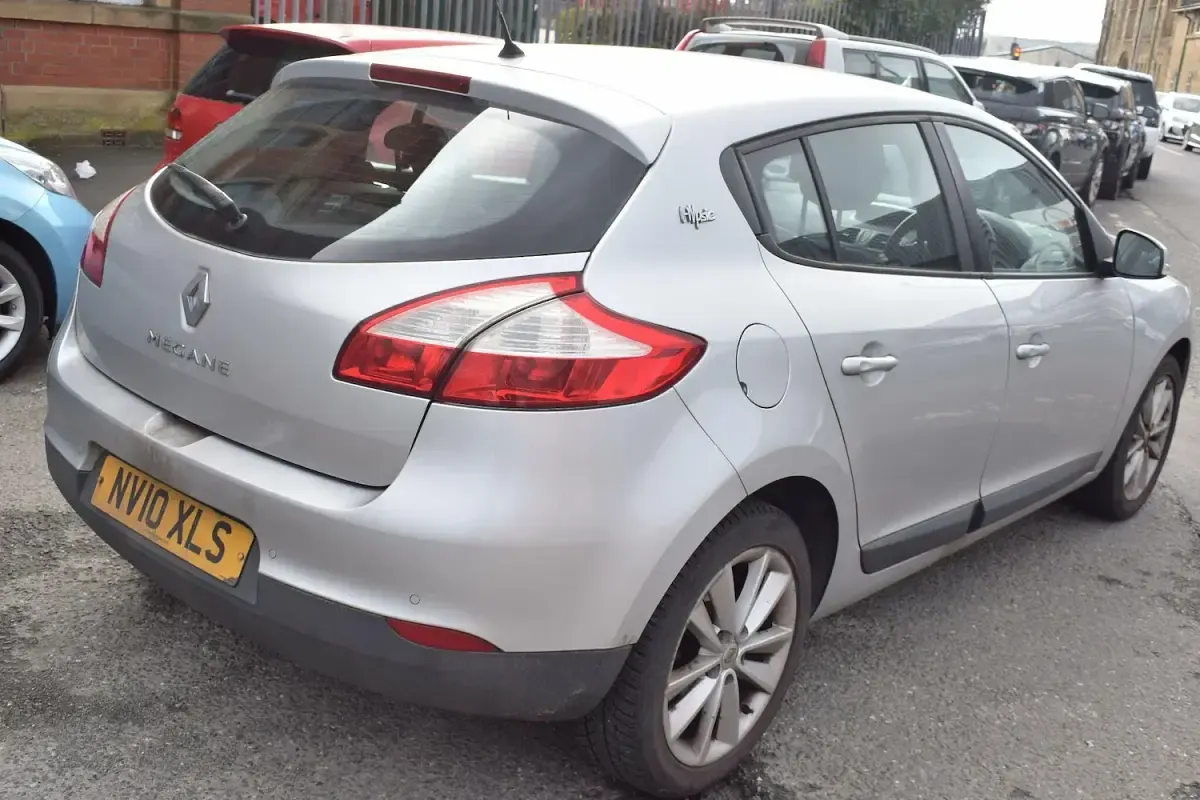 Used Renault Mégane 2010 Silver Hatchback