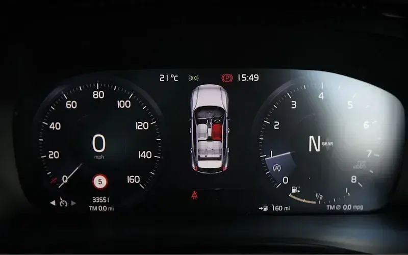 Used Volvo XC40 Inscription 163 HP (119 kW) 2021 Black SUV