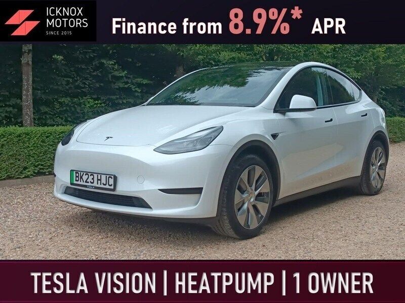 White Used 2023 Tesla Model Y SUV | £22,940 (Super price) - Image 1/4