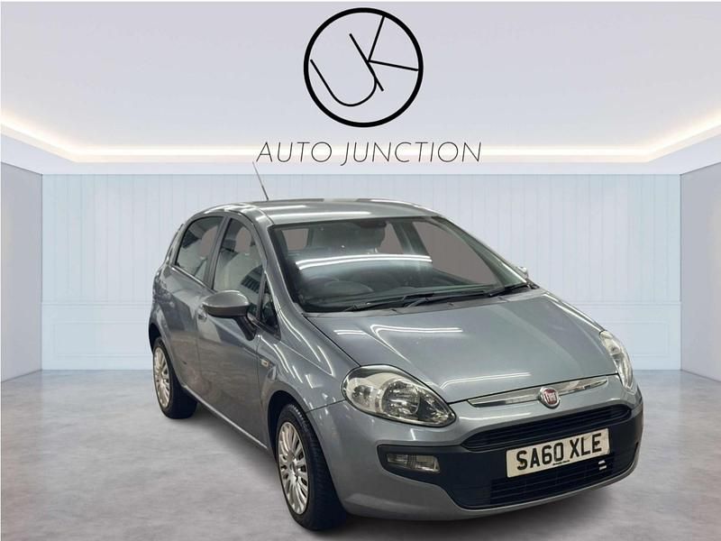 Grey Used 2010 Fiat Punto Evo Dynamic Hatchback | £3,949 - Image 1/4