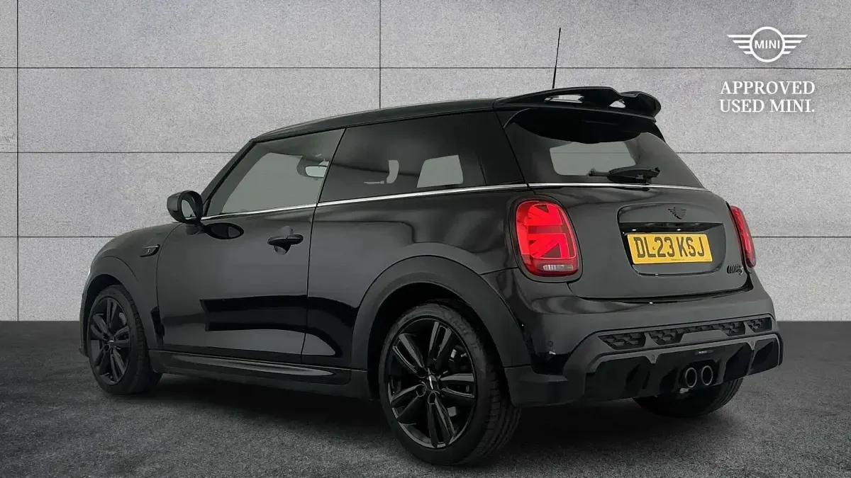 Used Mini Cooper S Hatch 176 HP (129 kW) 2023 Black Hatchback