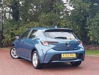 Image 2/4
