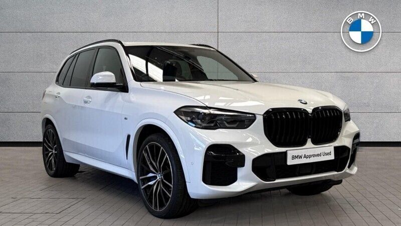 White Used 2022 BMW X5 M Sport SUV | £45,850 (Good price) - Image 1/4