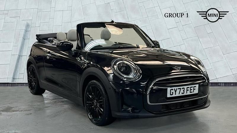 Black Used 2023 Mini Cooper Exclusive Hatchback | £24,195 (A bit pricey) - Image 1/4