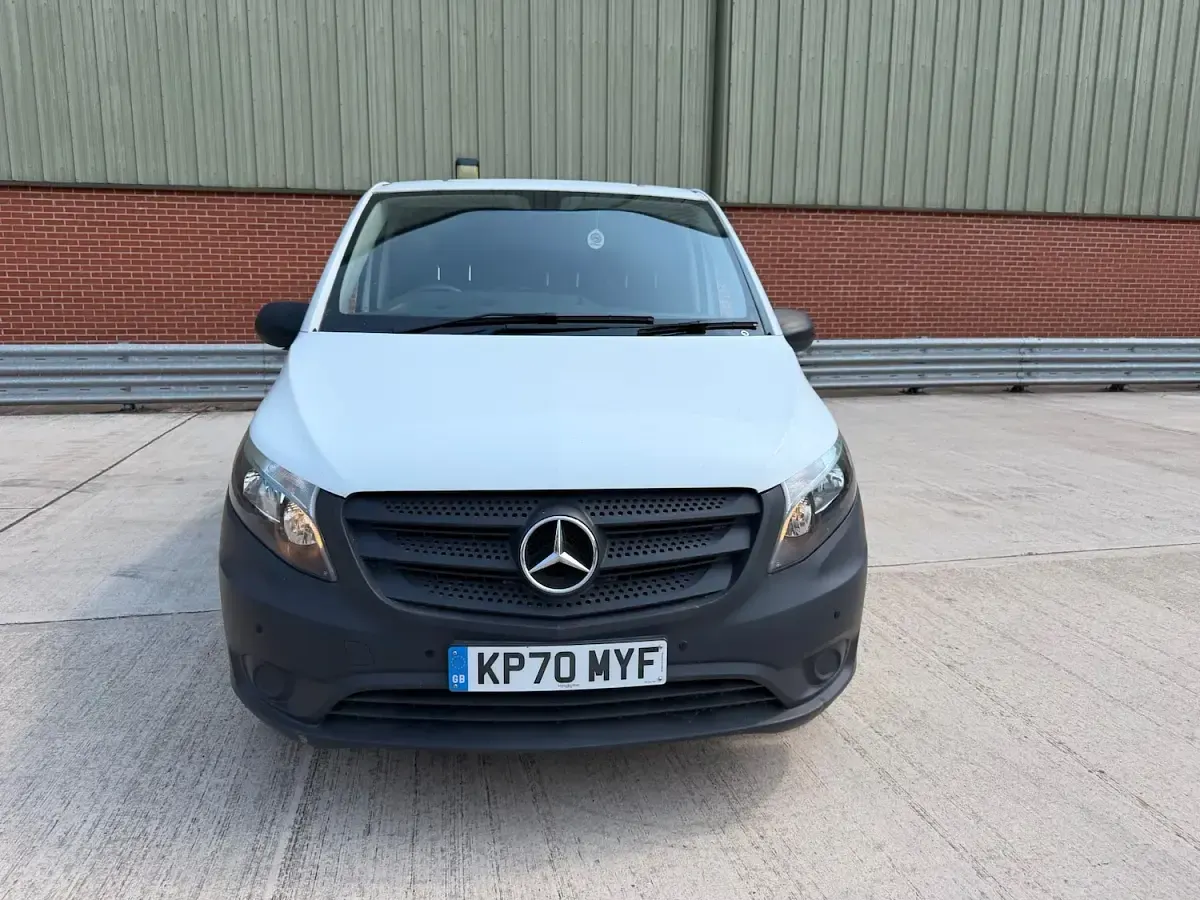 Used Mercedes e-Vito 85 kW (116 HP) 2020 White Van