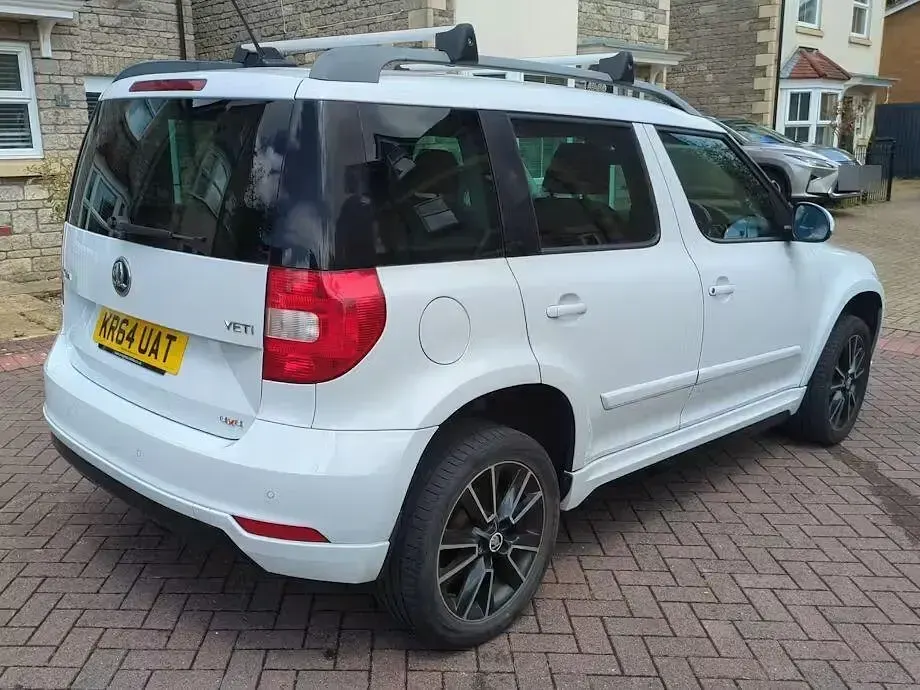 Used Skoda Yeti 140 HP (102 kW) 2014 White SUV