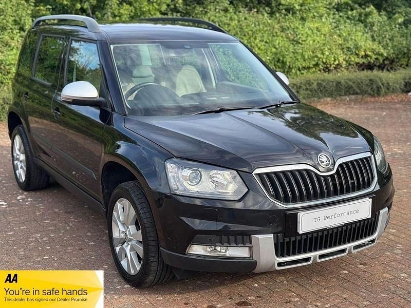 Black Used 2015 Skoda Yeti SE L SUV | £8,800 (Fair price) - Image 1/3