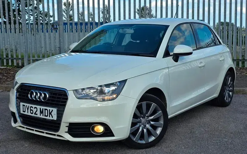 Used Audi A1 Sportback Sport 122 HP (89 kW) 2012 White Hatchback