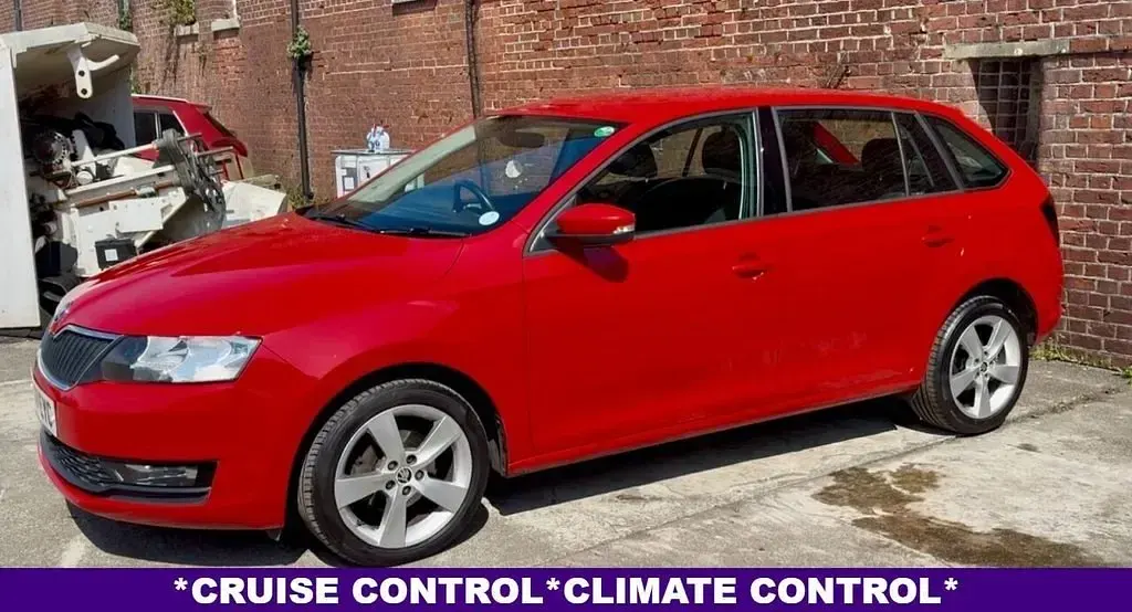 Usado Skoda Rapid SE 95 HP (69 kW) 2017 Vermelho Citadino