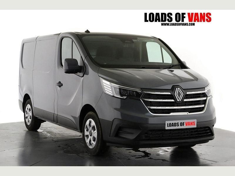 Grey New 2025 Renault Trafic Van | £21,980 - Image 1/2