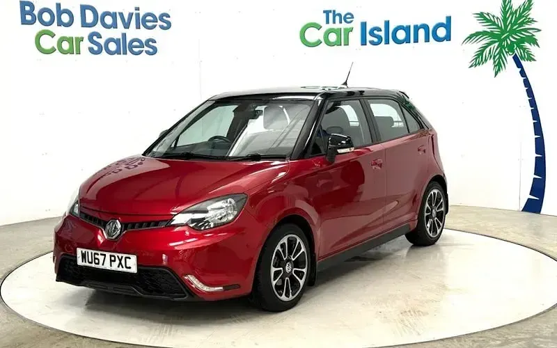 Used MG MG3 106 HP (77 kW) 2017 Red Hatchback