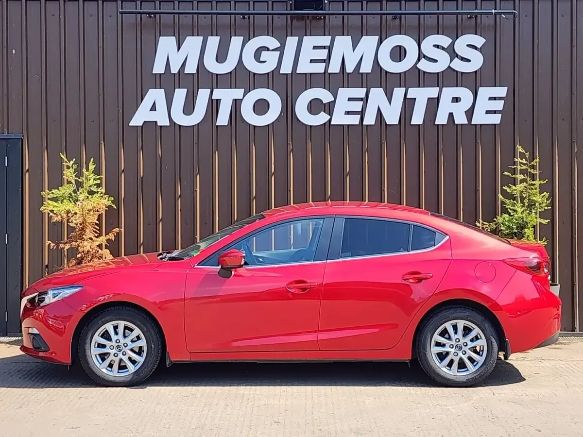 Used Mazda 3 105 HP (77 kW) 2016 Red Sedan
