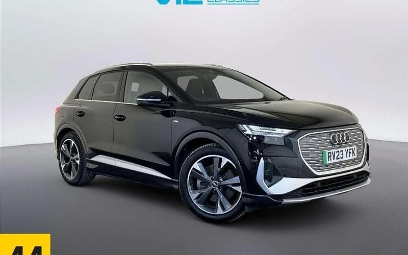Begagnad Audi Q4 e-tron S-Line 219 kW (299 HK) 2023 SUV