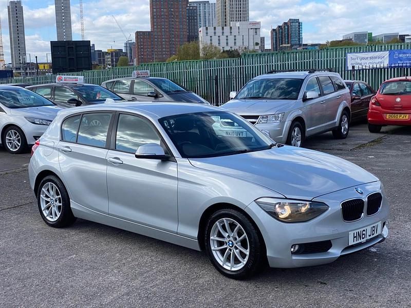 Used BMW 116 136 HP (100 kW) 2011 Silver Hatchback